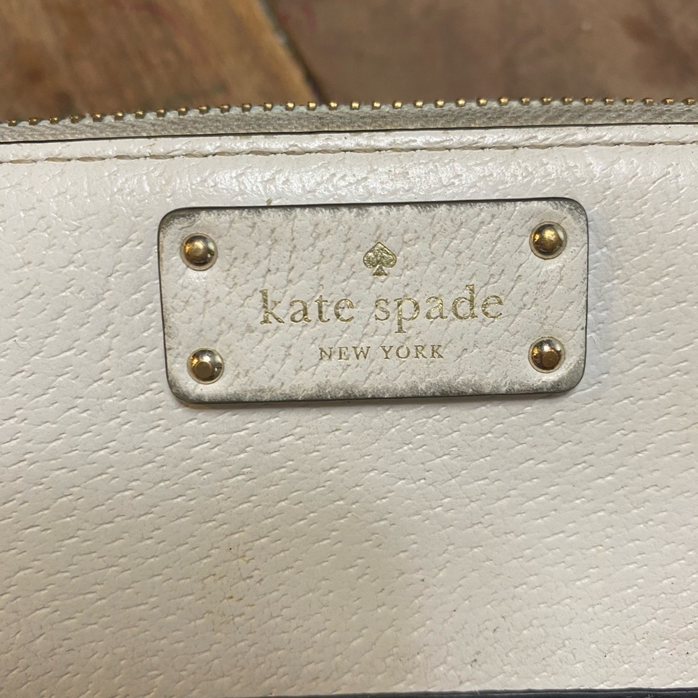 Kate Spade Grove Street Neda Zip Around Wallet Black and White - Picture 9 of 9